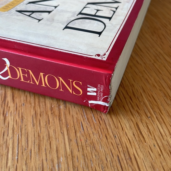 Book: Angels and Demons - Picture 4 of 4